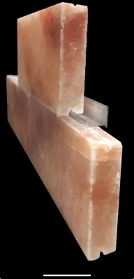 Плитка из Гималайской соли 20*10*2.5 см шлифованная калиброванная с пропилом Плитка из Гималайской соли 20*10*2.5 см шлифованная калиброванная с пропилом