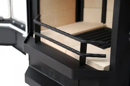 Фото Печь-камин стальная "Сибирь" 12 кВт в магазине Woodson Фото Печь-камин стальная "Сибирь" 12 кВт в магазине Woodson